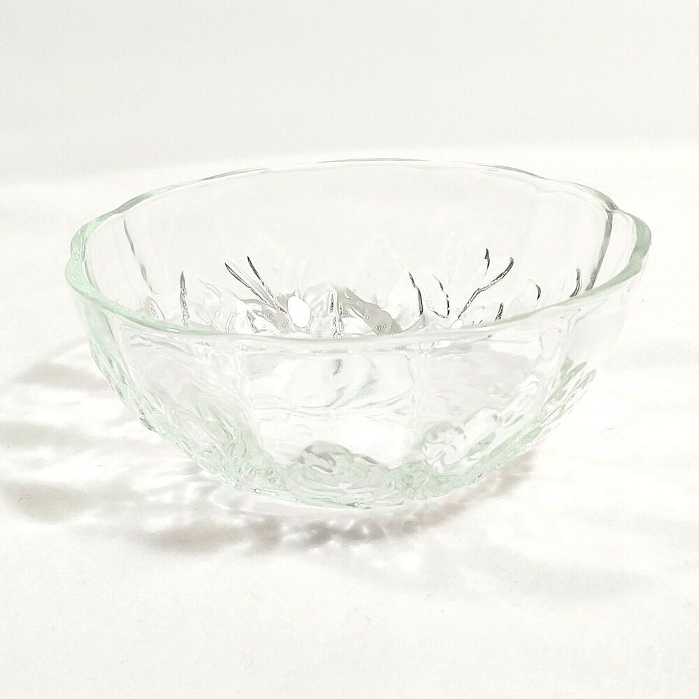 Vintage Pasari Crystal Glass Bowls Set of 4 Berry Dishes #1290